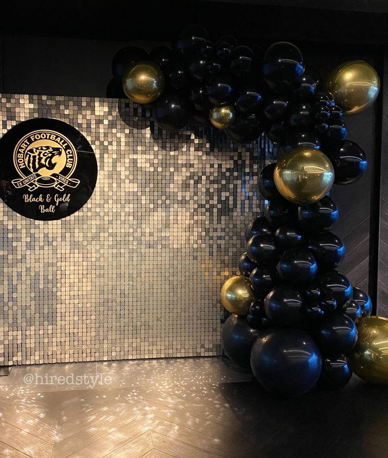 Shimmer Sequin Wall Backdrop, champagne gold – HIRED STYLE